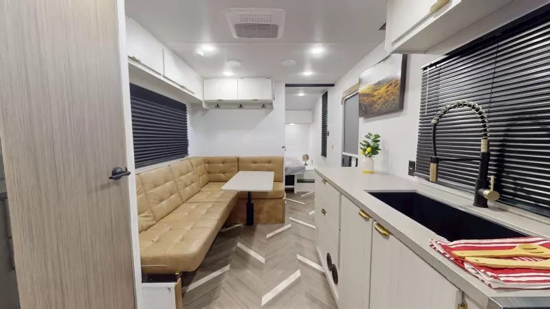 2300RBLE Floorplan Main Room