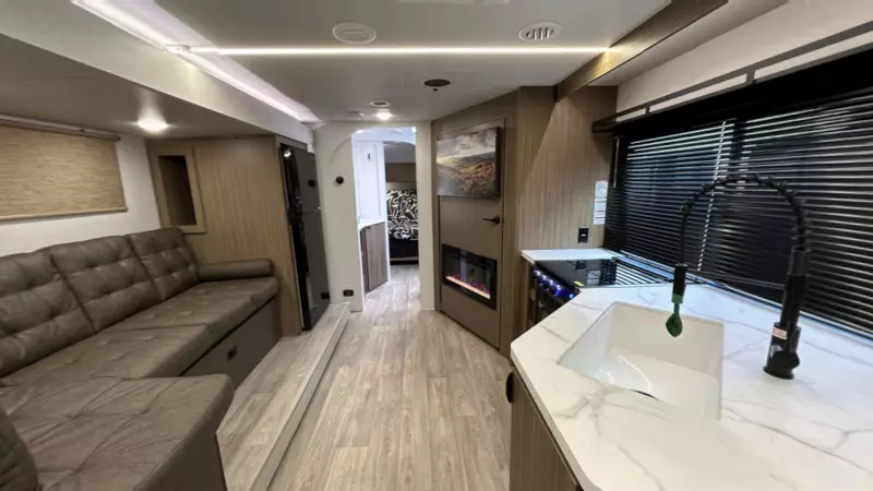 23ZEN Floorplan Main Room