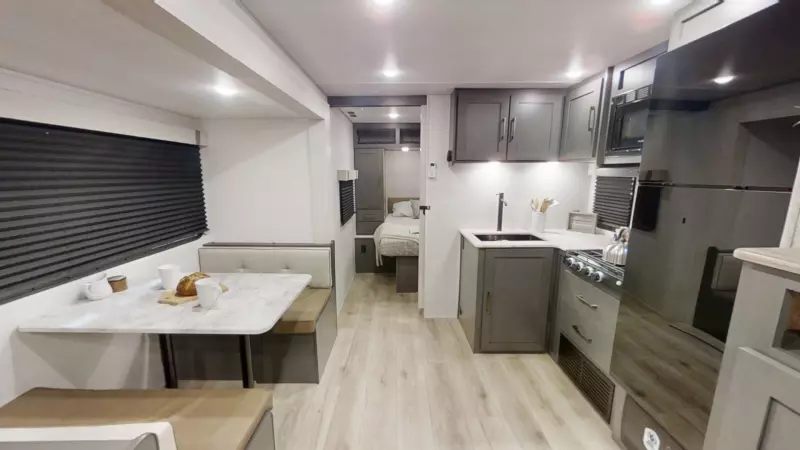 Ibex New Trail Edition Main Room